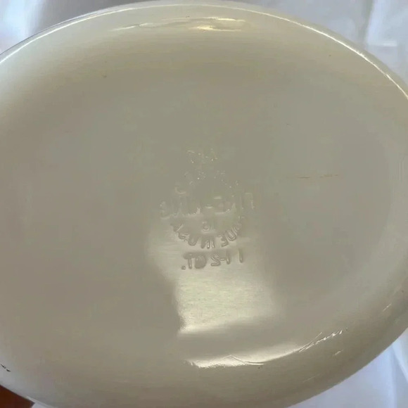 Vintage Fire King Primrose Casserole Dishes 2 QT 1.5 QT Bakeware Set of 2 Dishes - Picture 6 of 6